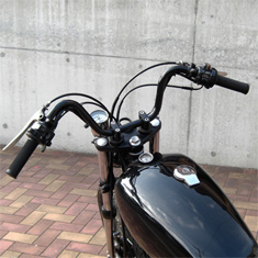 ハンドル装着例1（ブラック）