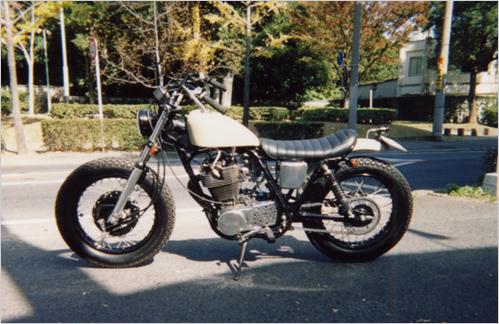 #02 SR400詳細写真