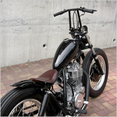 #13 SR400 サムネール写真