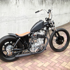 #15 SR400 サムネール写真