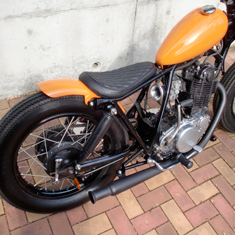 #18 SR400 サムネール写真