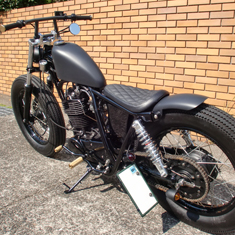 #21 SR400 サムネール写真