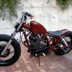 #22 SR500 サムネール写真