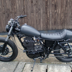 #30 SR400 サムネール写真